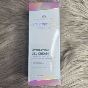 5‎ for $25🔥SpaScriptions Hydrating Gel Cream- New In Box
